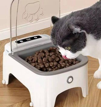 Умная автоматическая кормушка с таймером для собак и кошек
