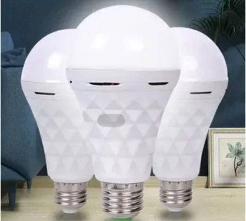 Акумуляторна лампа ALMINA 35W DL-035 &mdash; до 6 годин світла без проводів
