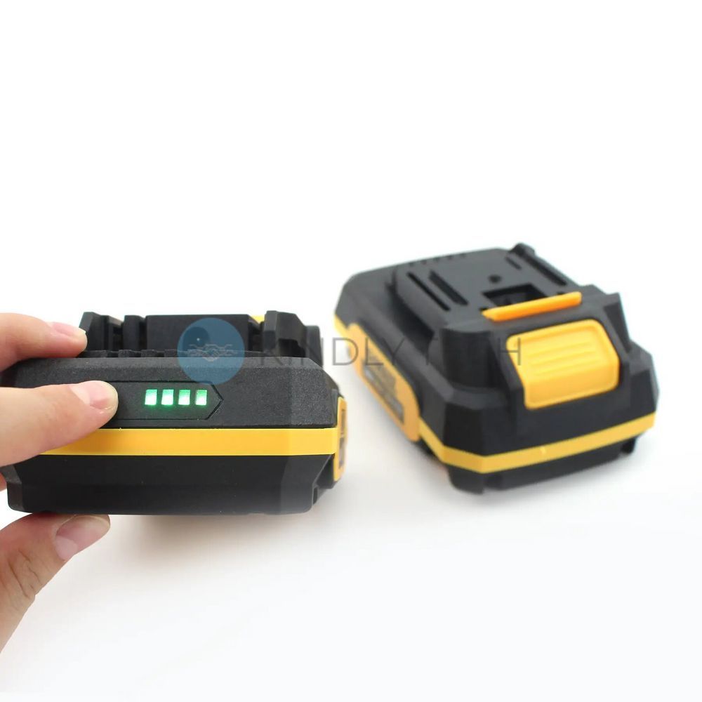 Акумуляторний садовий секатор DeWalt DCMPP560P1 (24V, 5AH) з індикатором заряду та різів, підсвічування