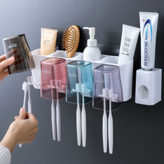 Диспенсер - дозатор- держатель для зубных щеток