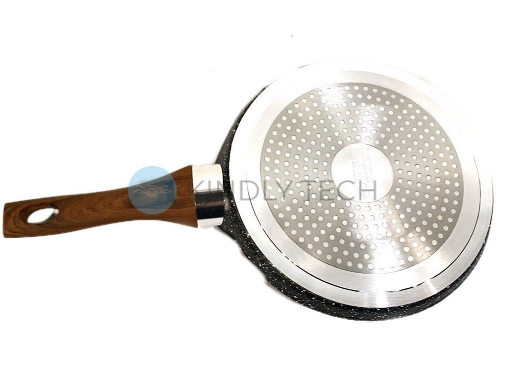 Млинниця&nbsp;з антипригарним мармуровим покриттям Benson BN-528 24&nbsp;х 2&nbsp;см