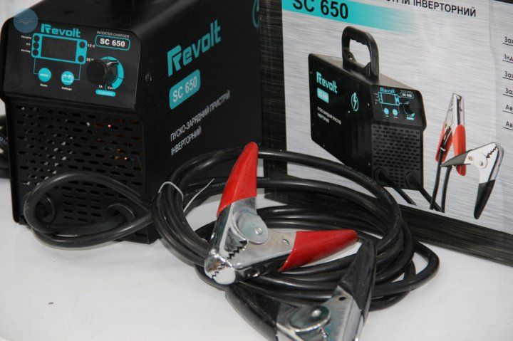 Пуско-зарядний пристрій інверторний SC 650