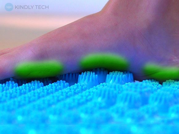 Масажний акупресурний килимок для ніг