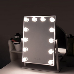 Зеркало для макияжа с LED подсветкой прямоугольное