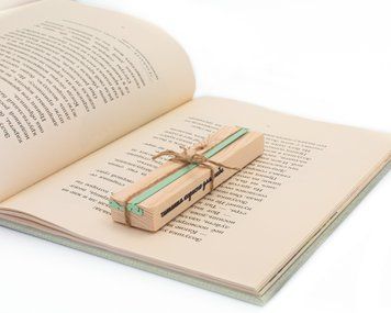 Закладка для книг &laquo;Счастливый книжный червь&raquo;, м'ятний