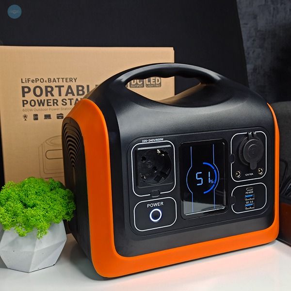 Портативная зарядная станция 600W 186000mAh