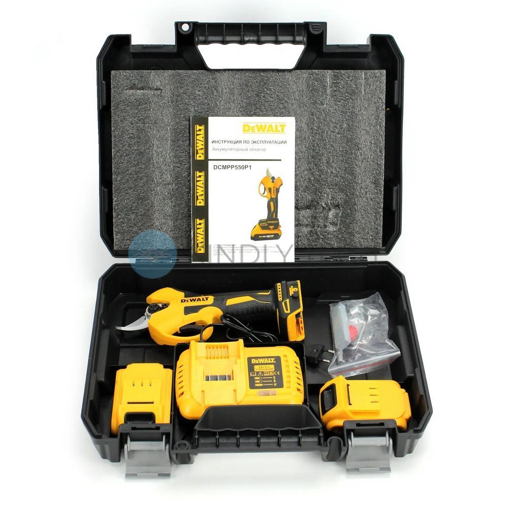 Акумуляторний секатор DeWalt DCMPP550P1