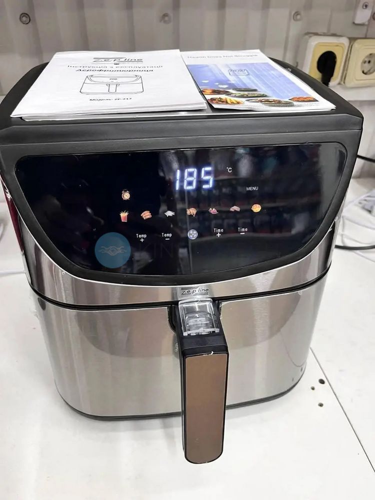 Профессиональная фритюрница Zepline ZP-217, 12 л, 4200 Вт, двойной ТЭН, Чорний
